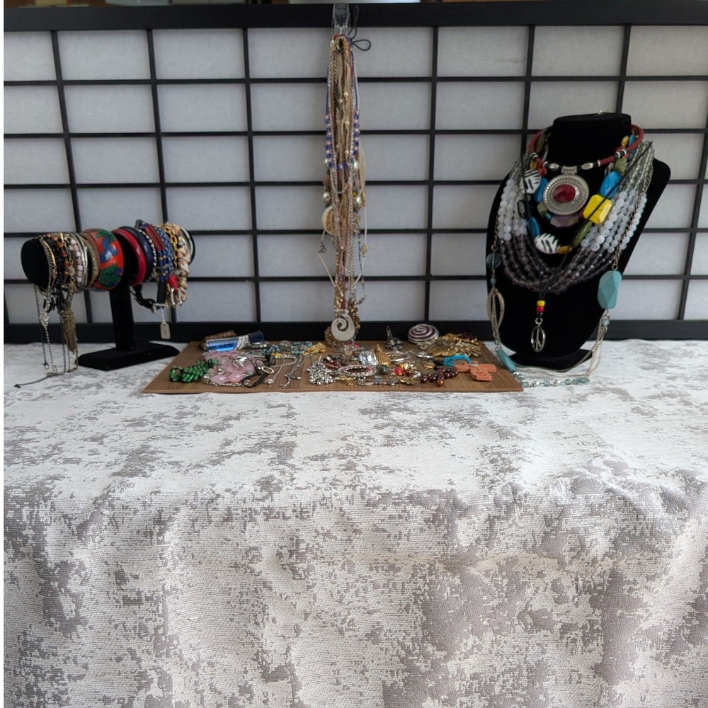 3lb Mixed Jewelry Lot Bulk Necklaces Earrings Bracelets‎ Boho Statement Crafting
